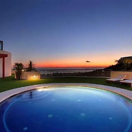 Luxurius Penthouse With Large Terrace And * Μαρμπέλλα