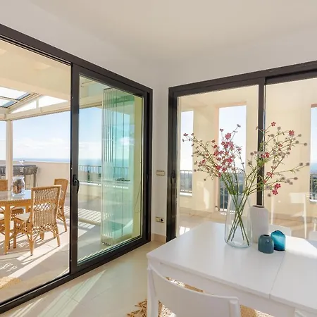 Luxurius Penthouse With Large Terrace And Σπίτι διακοπών Μαρμπέλλα
