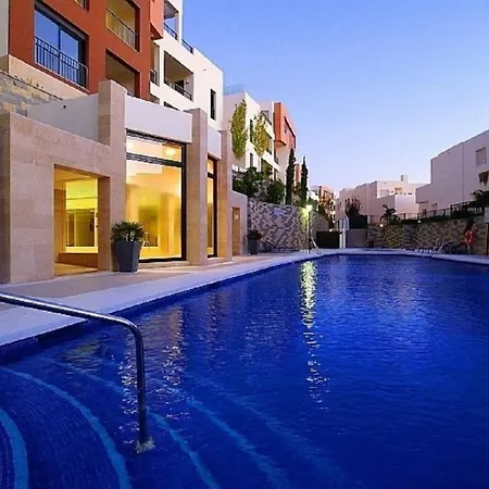 Luxurius Penthouse With Large Terrace And *