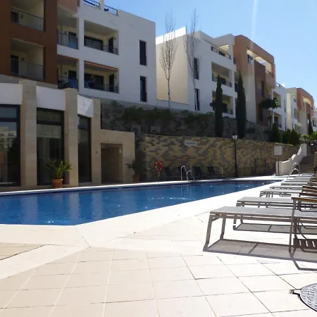 Luxurius Penthouse With Large Terrace And Marbella