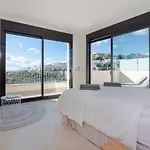 Luxurius Penthouse With Large Terrace And *