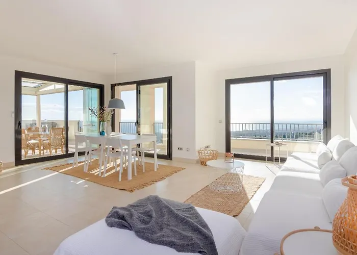 Luxurius Penthouse With Large Terrace And * Marbella