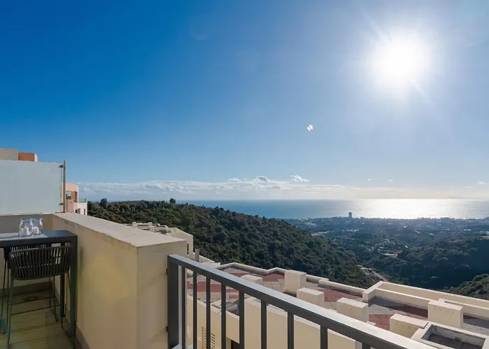 Luxurius Penthouse With Large Terrace And * Marbella